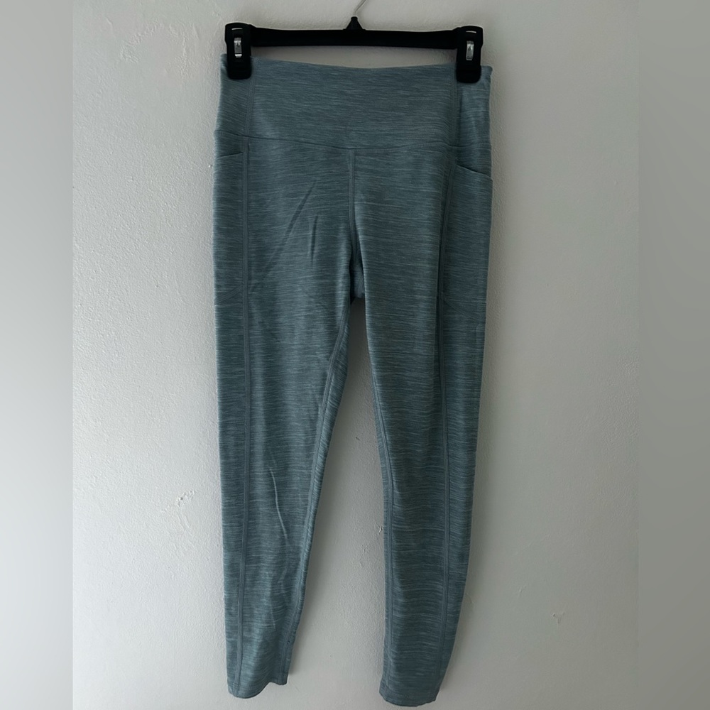 VS High Rise Legging - Picture 2 of 3
